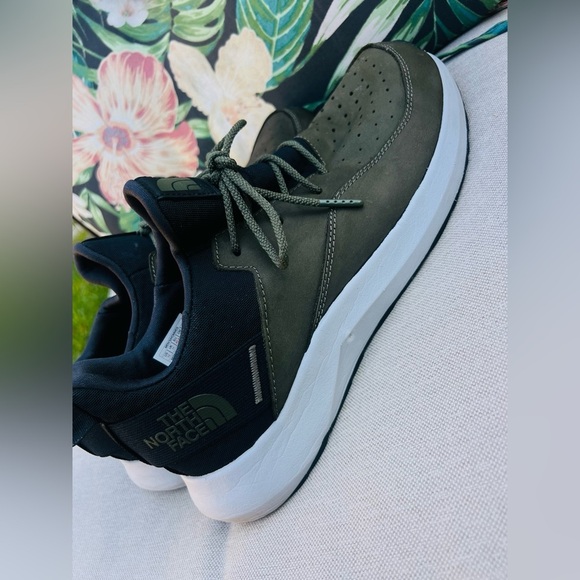 The North Face Mens EXTS Shoes Mens 12 Wide Green Leather Sneaker - Picture 13 of 17